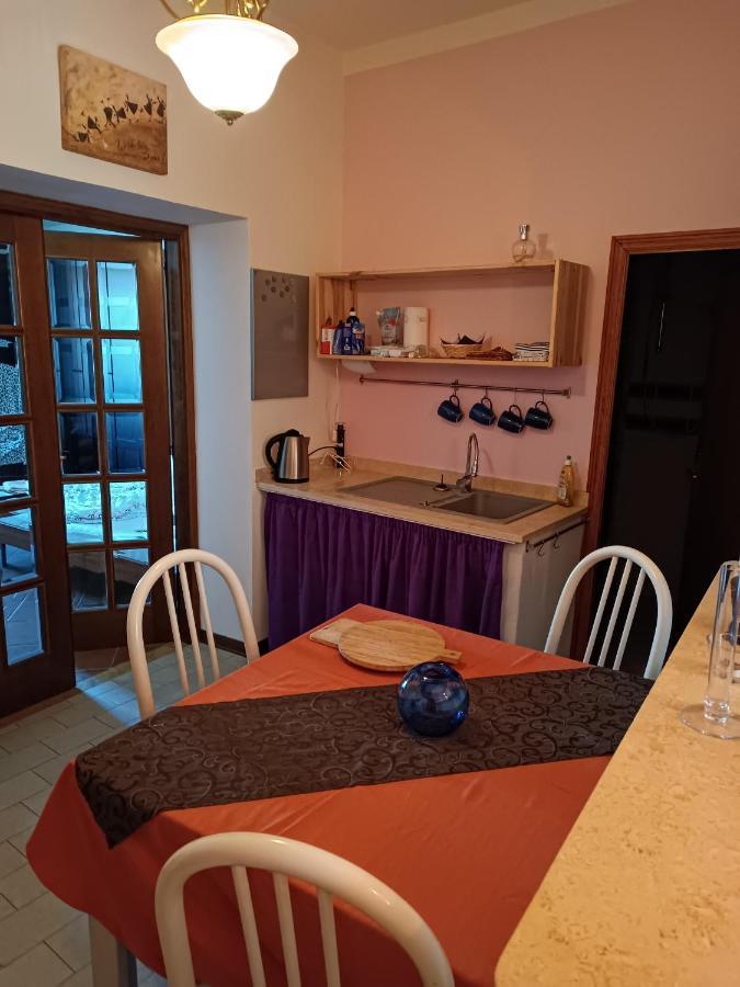 Apartamento Cesare Battisti Seggiano Exterior foto